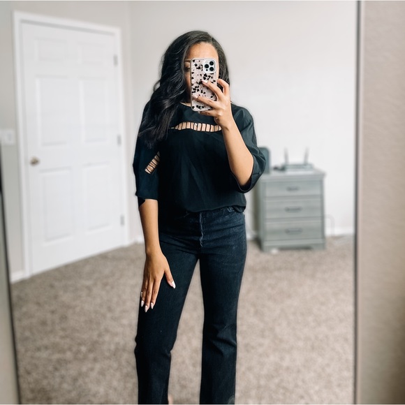 3.1 Phillip Lim Black Loose Fit Flow Blouse with flattering ladder cut out Sz 4 - Picture 2 of 11